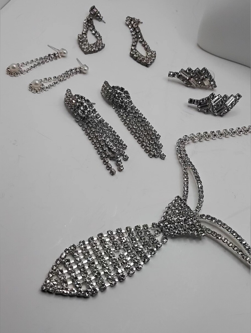 Vintage Rhinestone Jewelry Lot - Picture 3 of 16